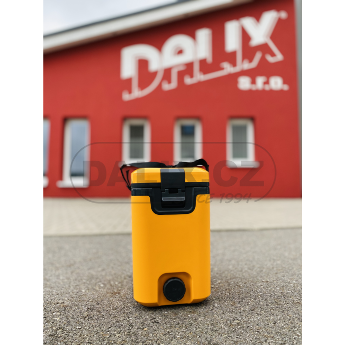 Nádrž na vodu a chladicí box s pevným pláštěm Dometic Recon, mango