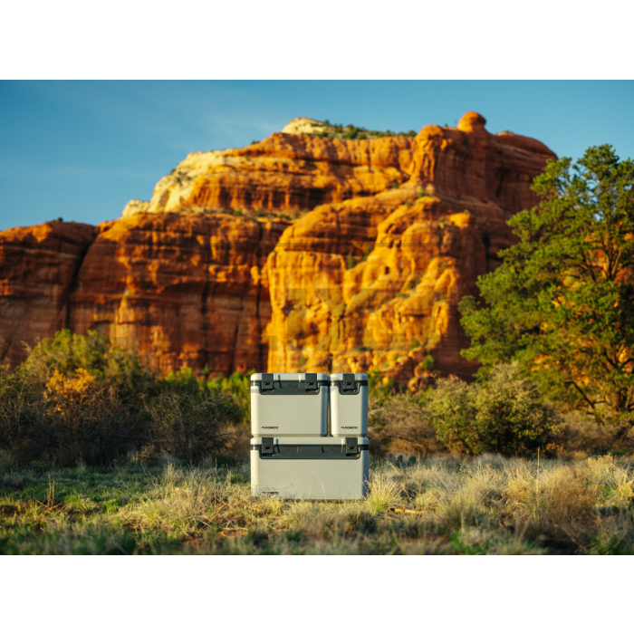 Nádrž na vodu a chladicí box s pevným pláštěm Dometic Recon, šedá