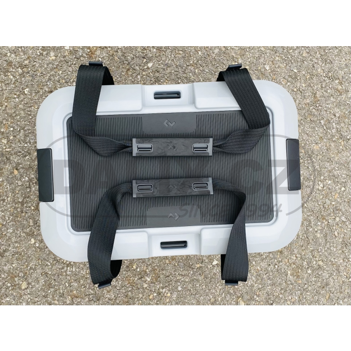 Nádrž na vodu a chladicí box s pevným pláštěm Dometic Recon, šedá