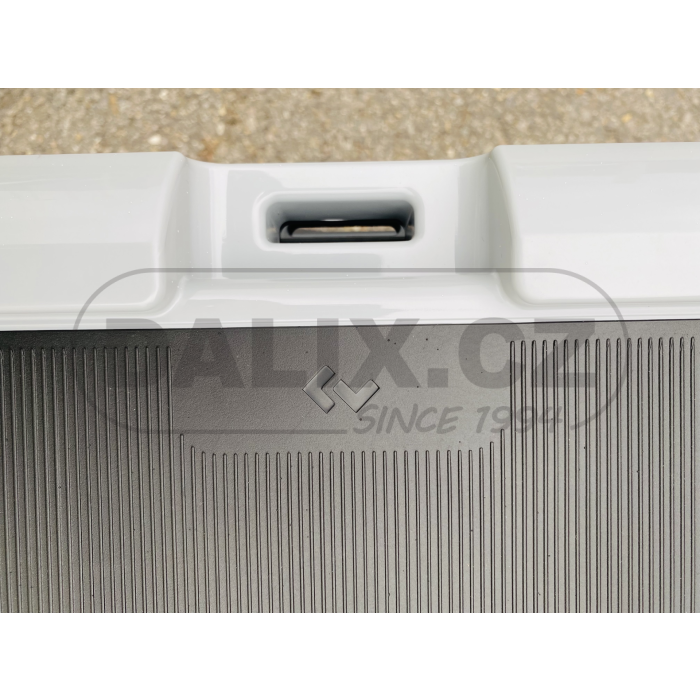 Nádrž na vodu a chladicí box s pevným pláštěm Dometic Recon, šedá