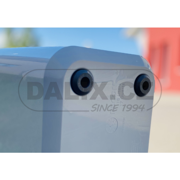 Nádrž na vodu a chladicí box s pevným pláštěm Dometic Recon, šedá