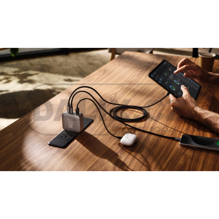 EcoFlow RAPID Pro nabíječka (140W, 4 porty, GaN)