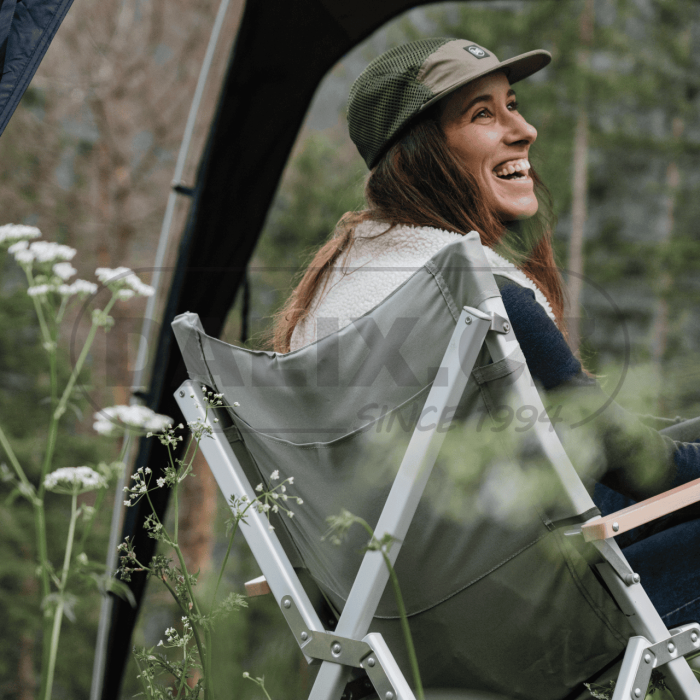 Skládací kempingová židle Dometic GO, barevná varianta Glacier