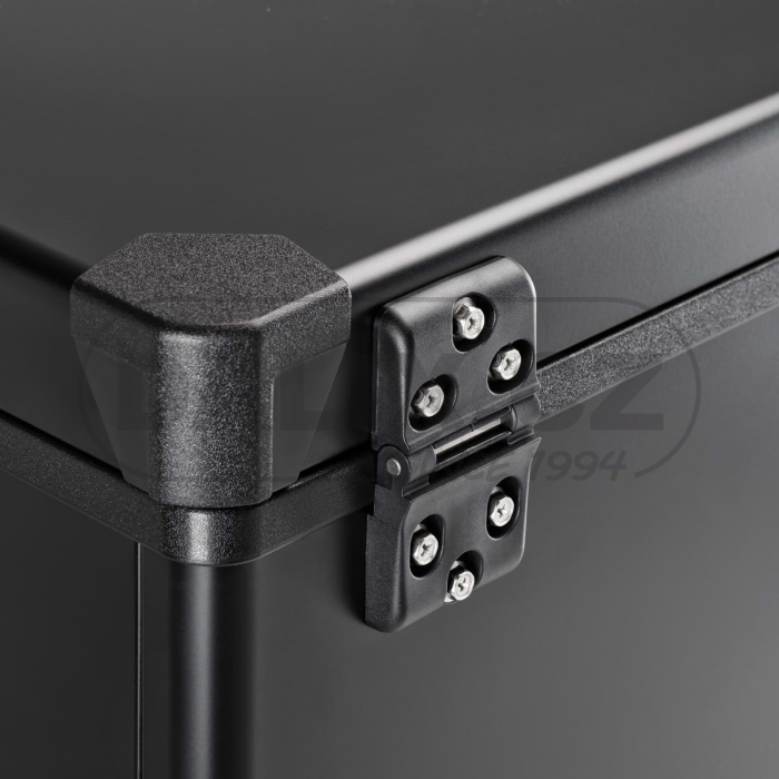 Kompresorová autochladnička / autolednice / automraznička Indel B TB130 BLACKOFF, 12/24V