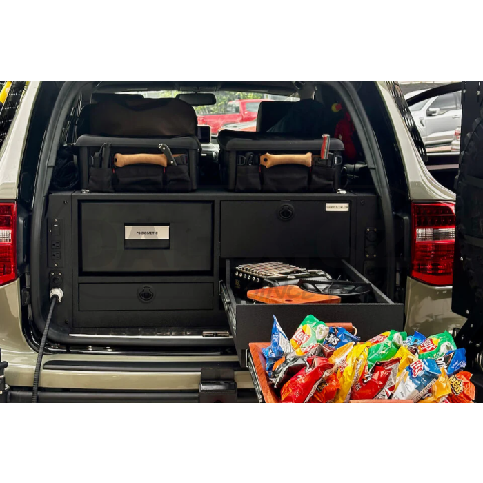 Vestavná výsuvná kompresorová autochladnička / autolednice Dometic CoolMatic CD 30, 12/24V, černá