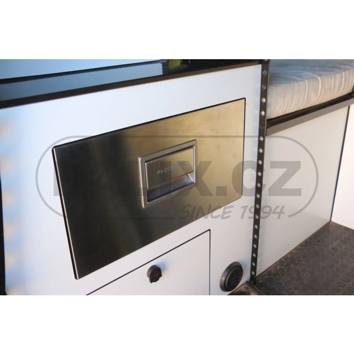 Vestavná kompresorová autochladnička / autolednice Dometic CoolMatic CD 30S 12/24V nerez
