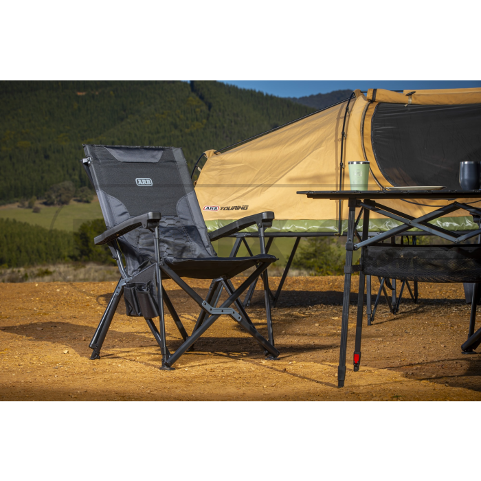 Skládací kempingová židle ARB Pinnacle, černá